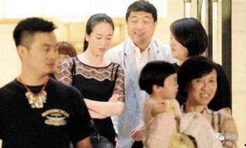 为了进娱乐圈吃瓜她红了,她如何凭借吃瓜走红?