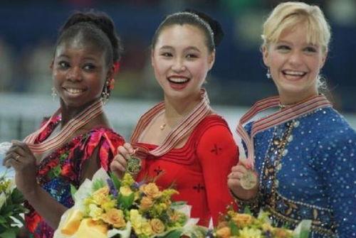 娱乐圈的吃瓜现场是什么,揭秘明星幕后故事